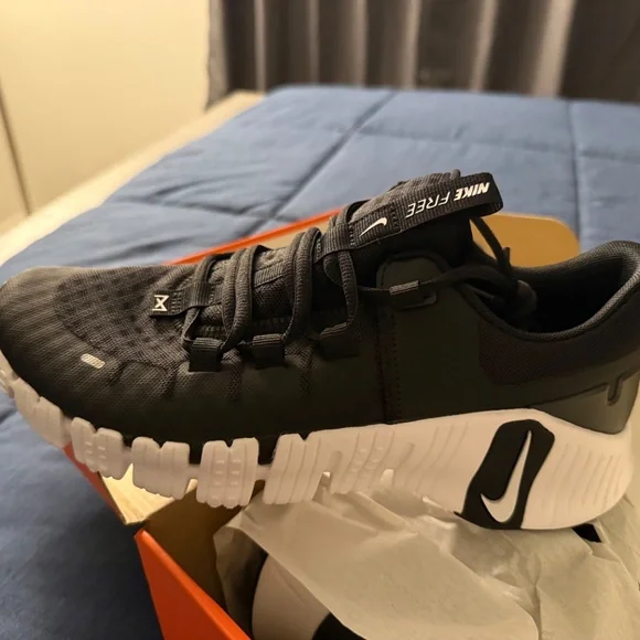 Nike Metcon - Picture 2 of 5